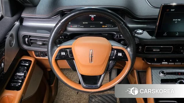 Lincoln Aviator 2nd generation 2022 Белый из Кореи, фото 4