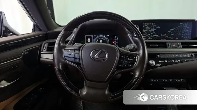 Lexus ES300h 7th generation 2021 Серый из Кореи, фото 4