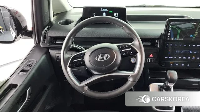 Hyundai Staria 2022 Белый из Кореи, фото 4