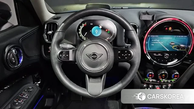 Mini Cooper Countryman 2024 Цвет галактики из Кореи, фото 4