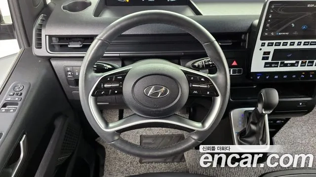 Hyundai Staria 2023 Серый из Кореи, фото 4