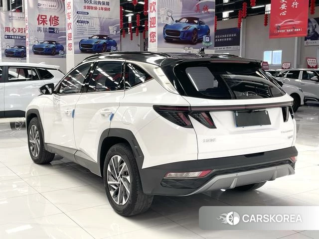 Hyundai Tucson 2022 Белый из Китая, фото 4