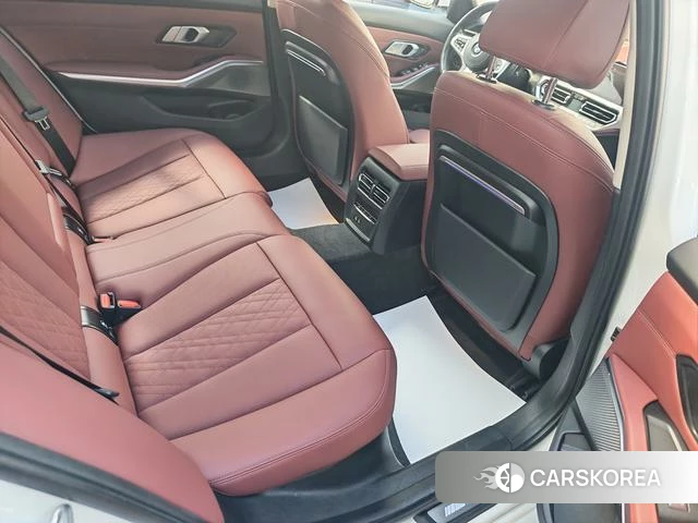 BMW 3 series 2021 Белый из Китая, фото 4