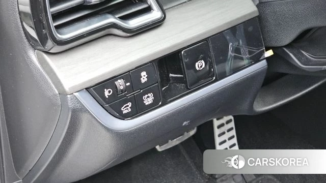 Kia Sportage 5th Generation Hybrid 2023 Белый из Кореи, фото 4
