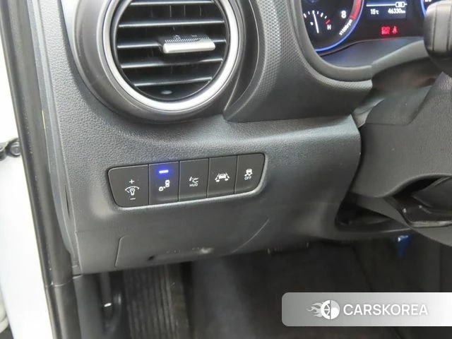 Hyundai Kona 2019 Белый из Кореи, фото 4