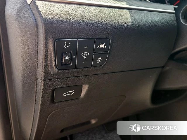 Kia K5 3rd generation 2023 Белый из Кореи, фото 4
