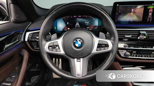 BMW 5 Series (G30) 2022 Черный из Кореи, фото 4