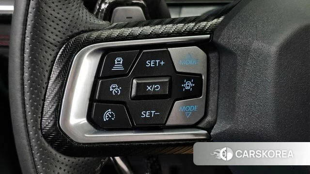 Ford Mustang 7th Generation 2024 Черный из Кореи, фото 4