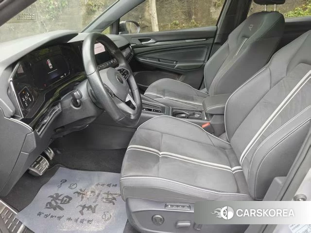 Volkswagen Golf 2021 Серебристо-серый из Китая, фото 4