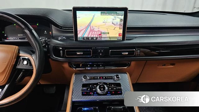 Lincoln Aviator 2nd generation 2022 Серый из Кореи, фото 4