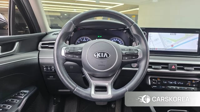 Kia K5 3rd generation 2021 Черный из Кореи, фото 4