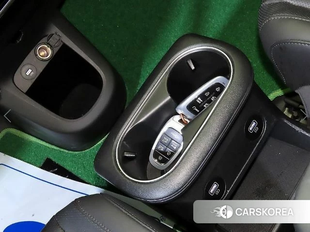 Hyundai Ionic 5 2023 Серебристо-серый из Кореи, фото 4