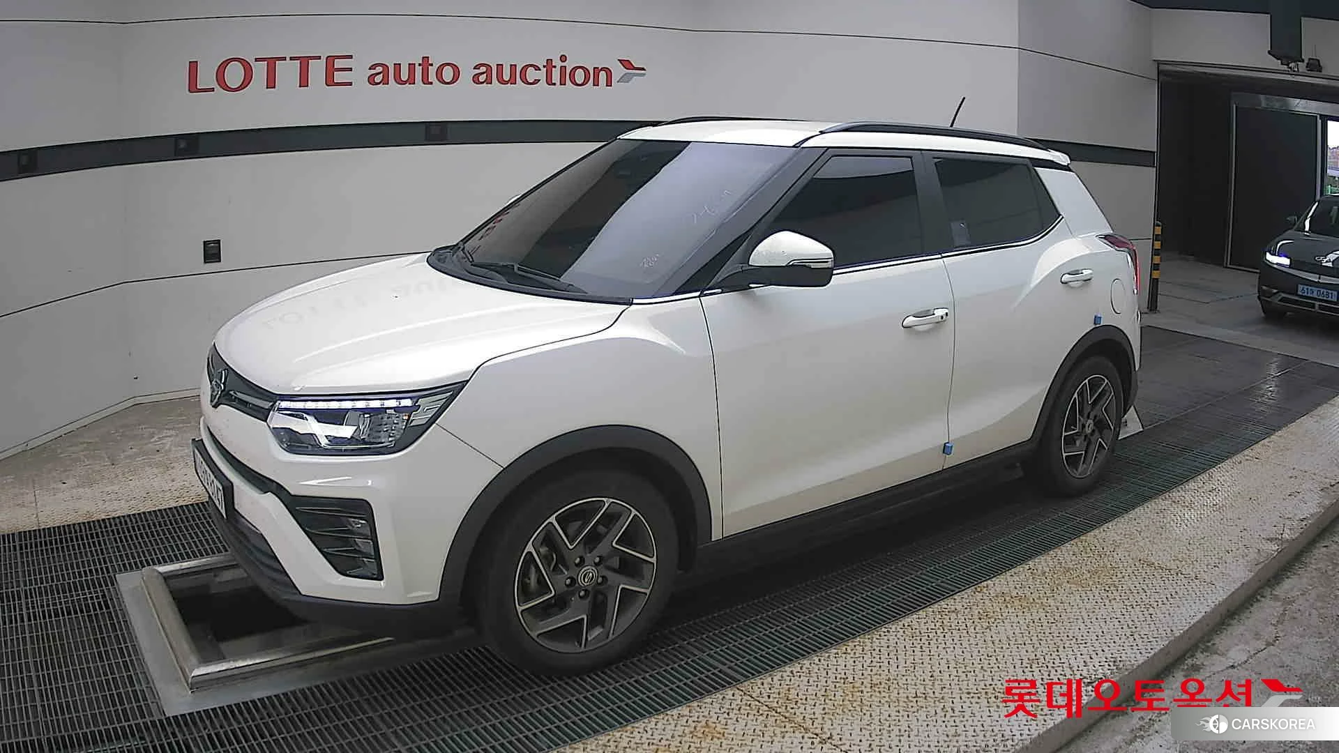 SsangYong Tivoli 2022 Grand White из Кореи, фото 4