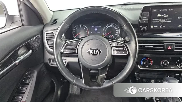 Kia Seltos 2019 Белый из Кореи, фото 4