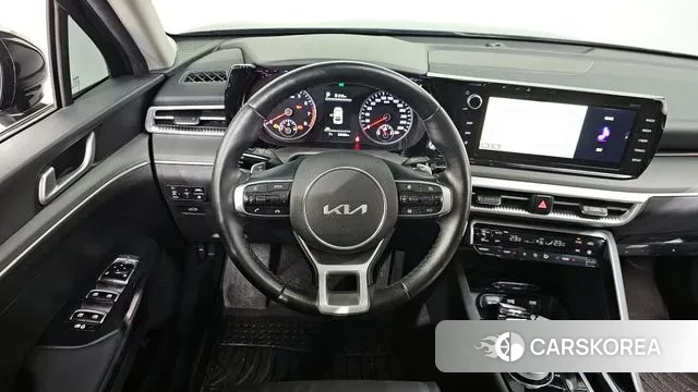 Kia K5 3rd generation 2023 Черный из Кореи, фото 4