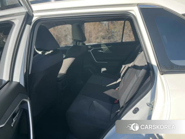 Toyota RAV4 Rongfang 2021 Белый из Китая, фото 4