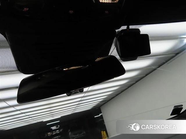 BMW X6 (G06) 2023 Белый из Кореи, фото 4