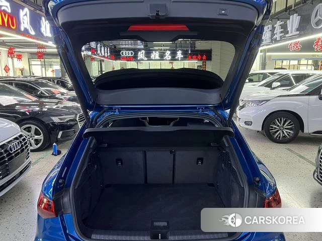 Audi A3 2021 Синий из Китая, фото 4