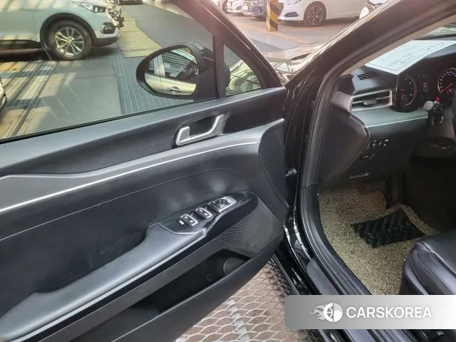 Kia K5 3rd generation 2021 Черный из Кореи, фото 4