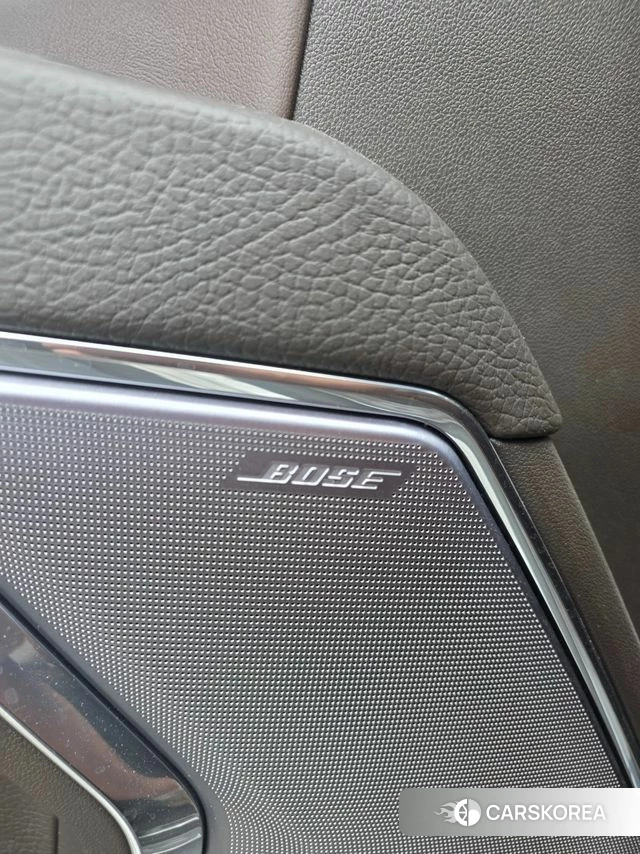 GMC Sierra 2024 Белый из Кореи, фото 4