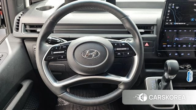 Hyundai Staria 2023 Белый из Кореи, фото 4