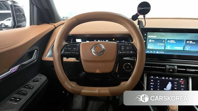 Ssangyong Torres 2023 Темно-зеленый из Кореи, фото 4