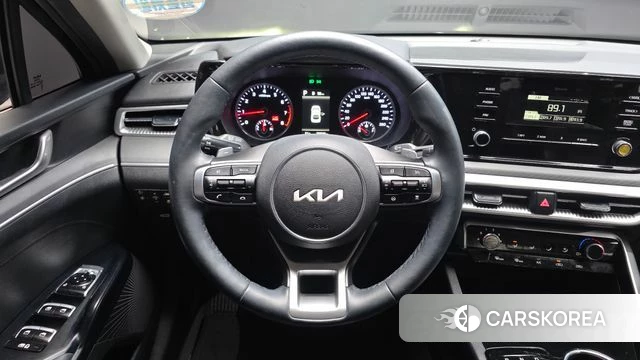 Kia K5 3rd generation 2021 Черный из Кореи, фото 4