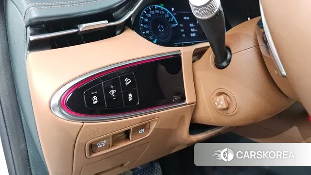 Genesis GV70 2022 Белый из Кореи, фото 4