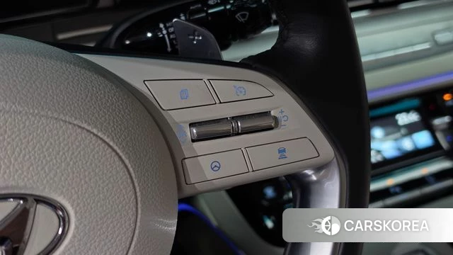 Hyundai The New Grandeur IG Hybrid 2022 Белый из Кореи, фото 4