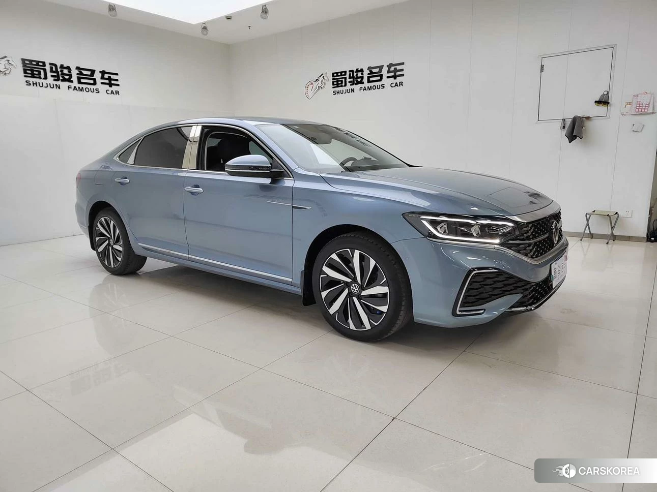 Volkswagen Passat 2021 Синий из Китая, фото 4