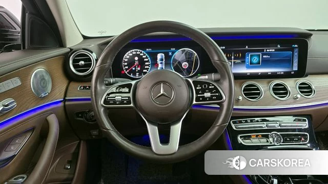 Mercedes-Benz E-Class W213 2020 Черный из Кореи, фото 4