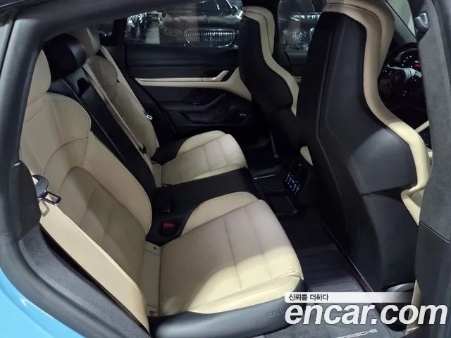 Porsche Taycan id 2727377 из Кореи 4