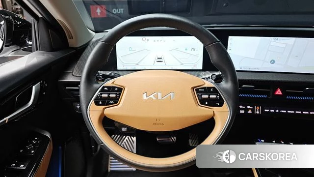 Kia EV6 2023 Белый из Кореи, фото 4