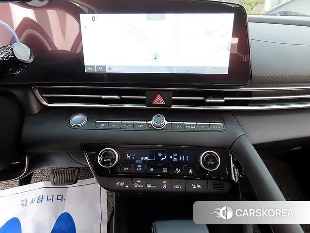 Hyundai The New Avante (CN7) 2023 Белый из Кореи, фото 4