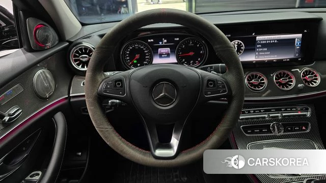 Mercedes-Benz E-Class W213 2018 Синий из Кореи, фото 4