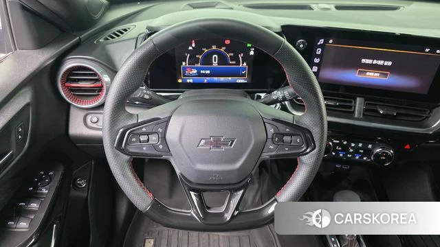 Chevrolet (GM Daewoo) Trax Crossover 2023 Черный из Кореи, фото 4