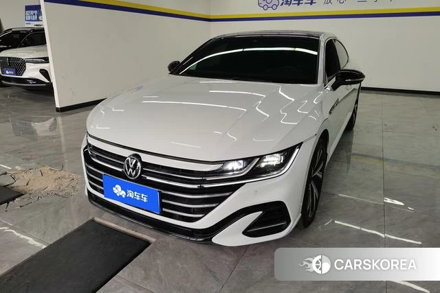 Volkswagen CC 2021 Белый из Китая, фото 4