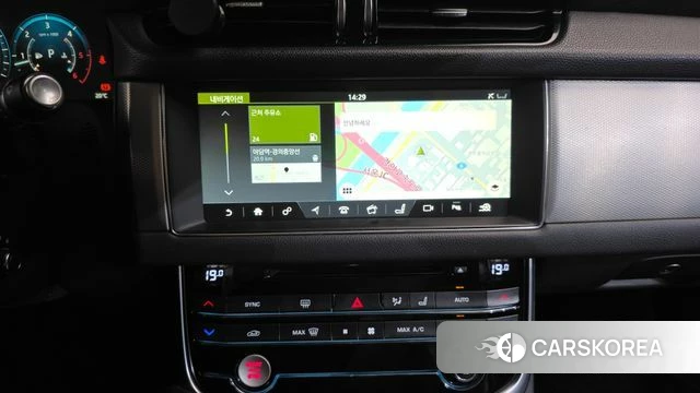 Jaguar XF (X260) 2018 Белый из Кореи, фото 4