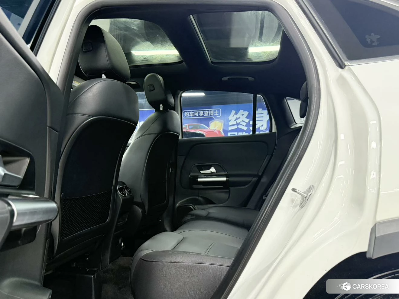 Mercedes-Benz GLA 2021 Белый из Китая, фото 4