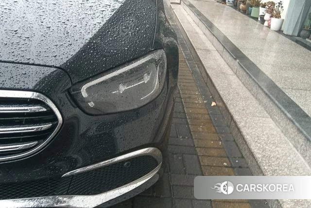 Mercedes-Benz E-class 2023 Черный из Китая, фото 4