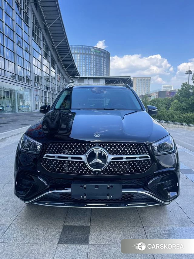 Mercedes-Benz GLE (import) 2024 Черный из Китая, фото 4