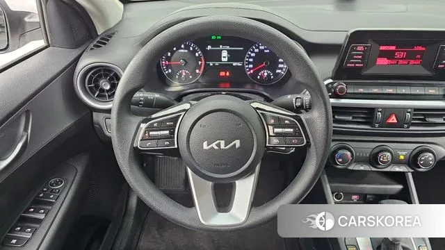 Kia The New K3 2nd generation 2021 Белый из Кореи, фото 4