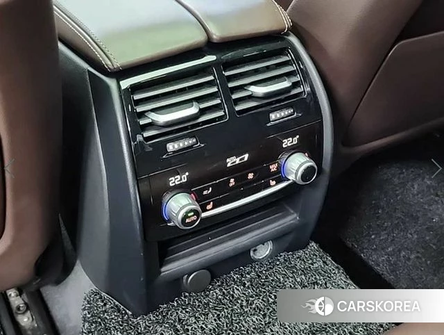 BMW 5 Series (G30) 2019 Белый из Кореи, фото 4