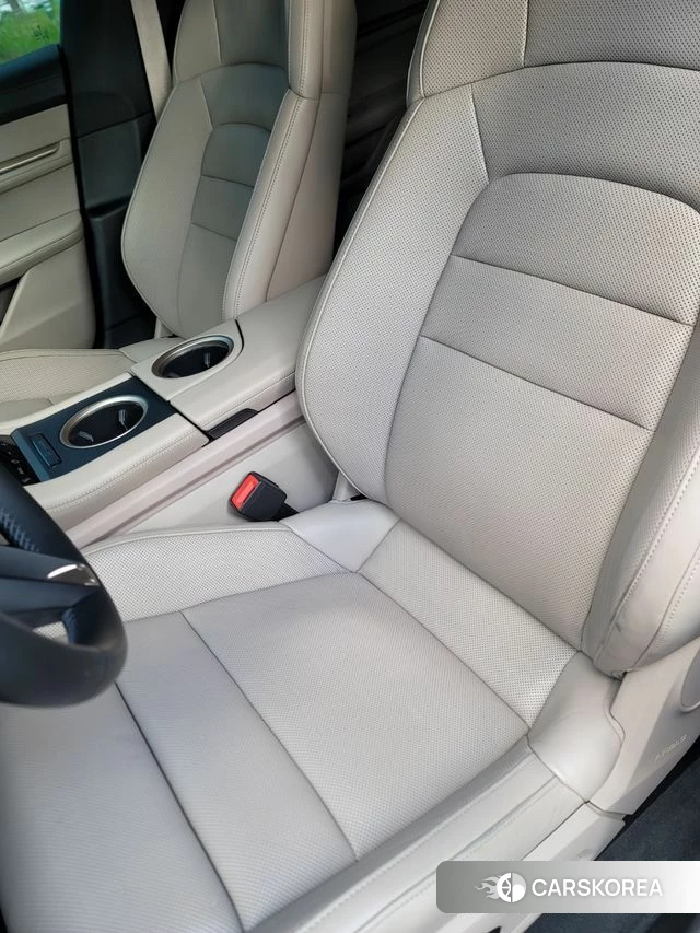 Porsche Taycan 2021 Красный из Кореи, фото 4