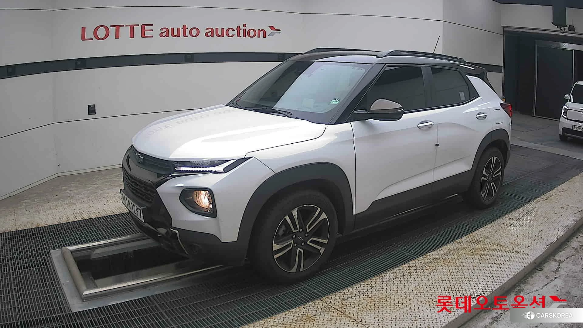 Korea G M TrailBlazer 1.35 Turbo FWD 2022 Белый из Кореи, фото 4