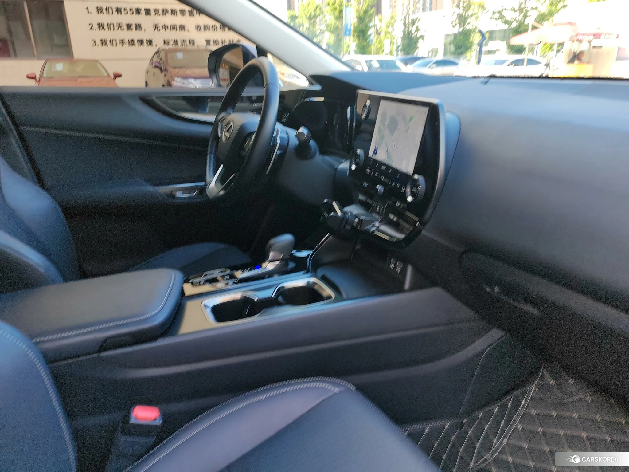 Lexus NX PHEV 2023 Белый из Китая, фото 4