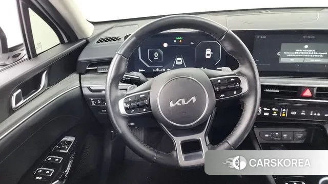 Kia The New K5 3rd generation 2024 Белый из Кореи, фото 4