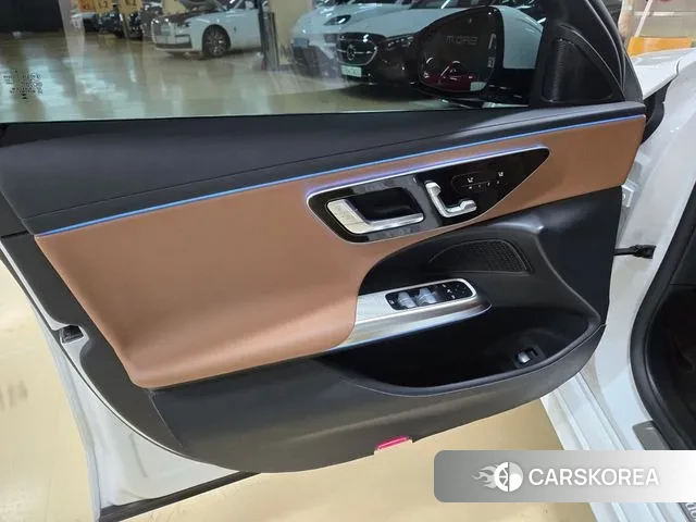 Mercedes-Benz E-Class W214 2024 Белый из Кореи, фото 4