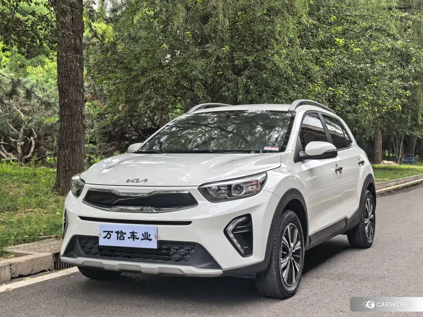 Kia KX1 2023 Белый из Китая, фото 4