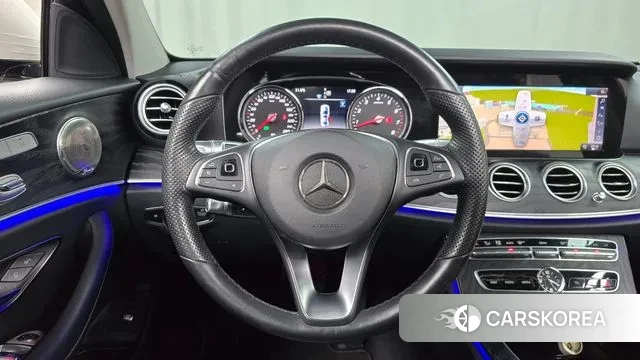 Mercedes-Benz E-Class W213 2018 Белый из Кореи, фото 4